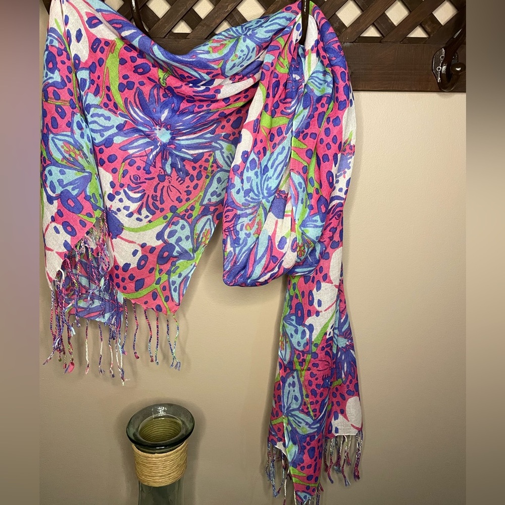 Lilly Pulitzer Vibrant Scarf